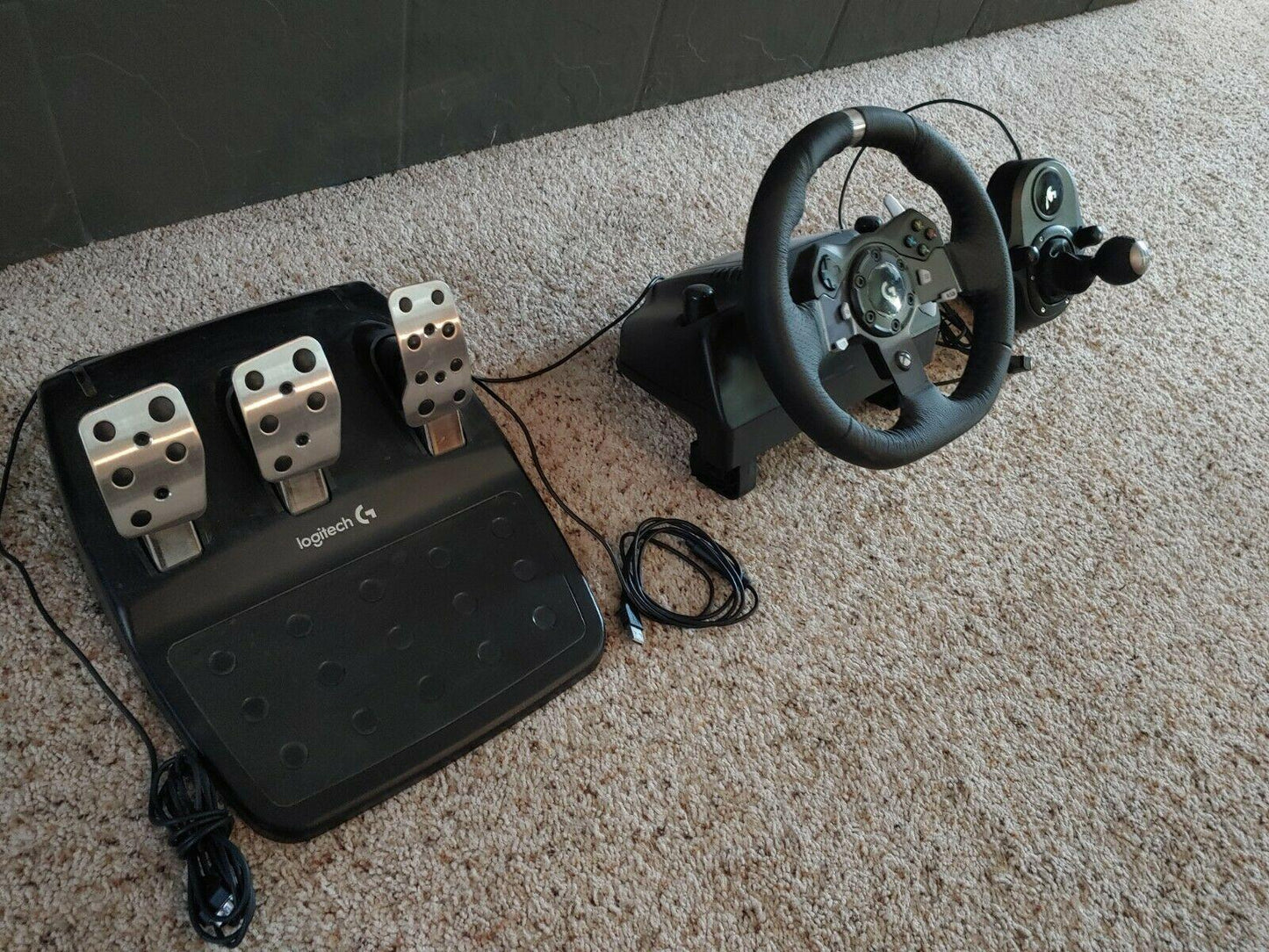 logitech g920 racing wheel and shifter For Xbox And PC. Steering Wheel +…