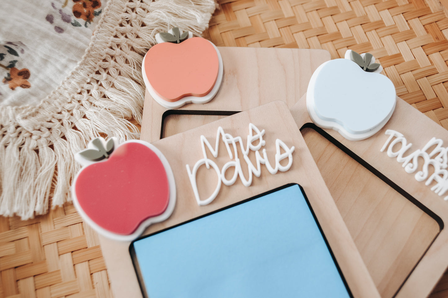 Post it Note Holder, Sticky Note Holder for Teacher Appreciation Gift