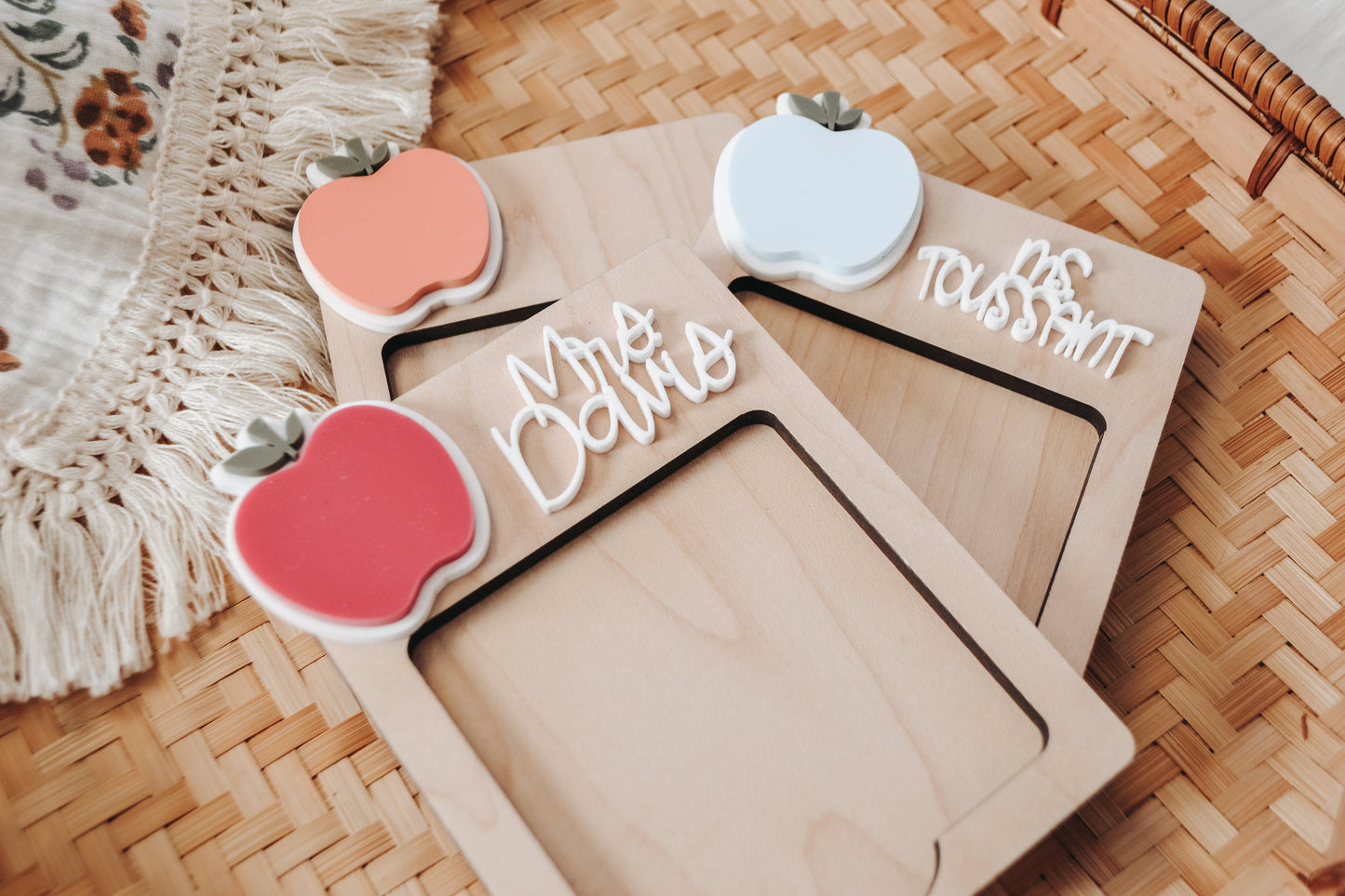 Post it Note Holder, Sticky Note Holder for Teacher Appreciation Gift
